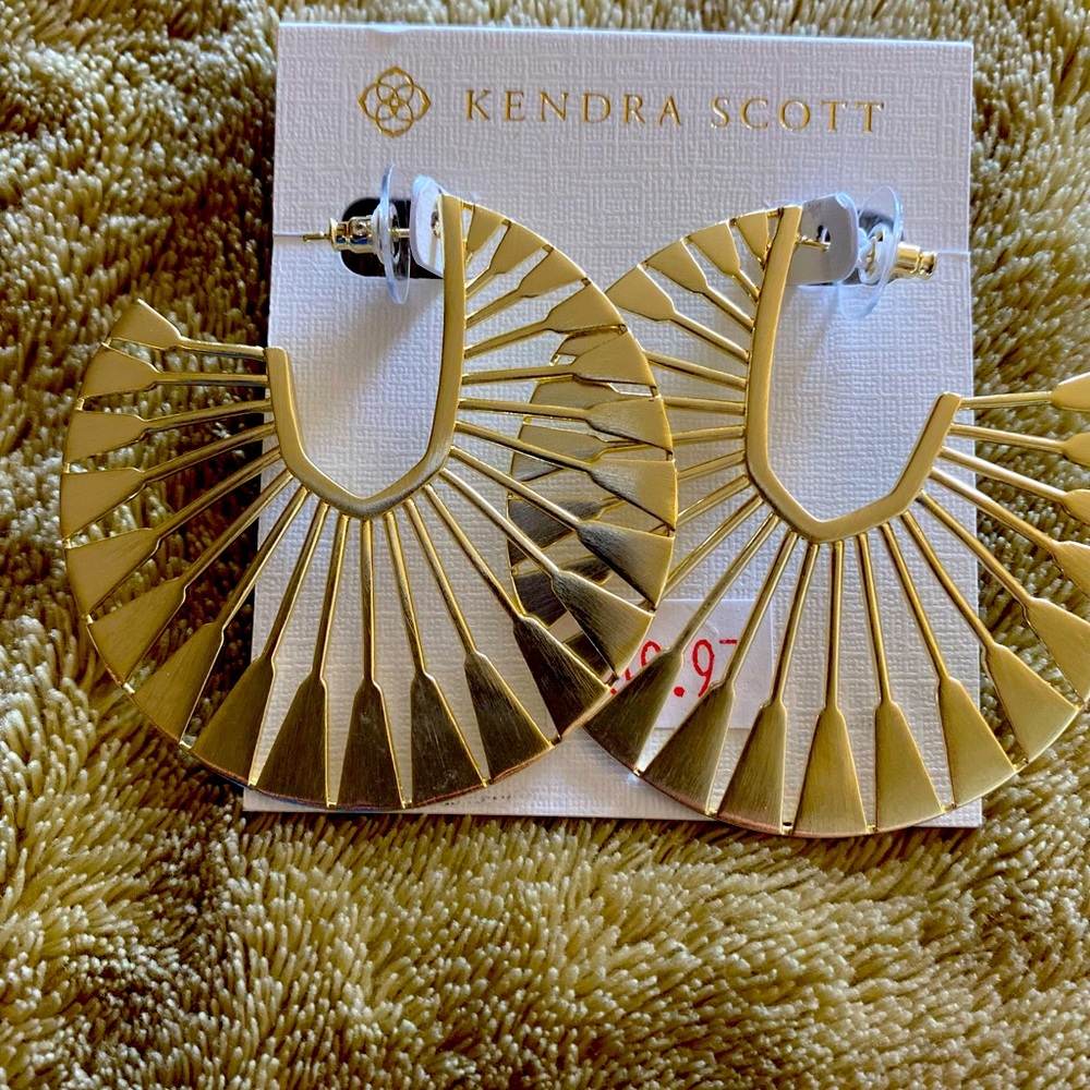 Kendra Scott Deanne gold hoop earrings